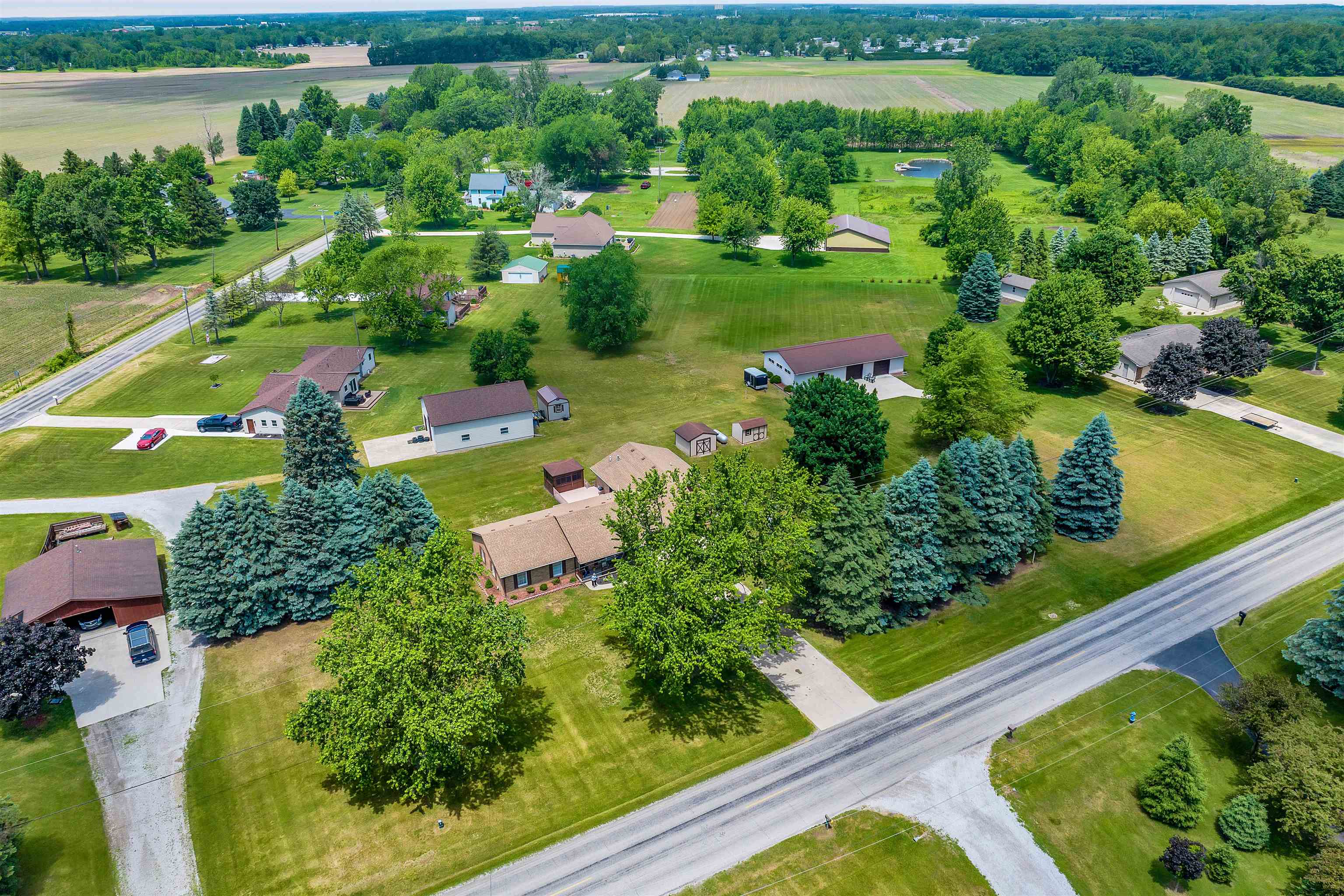 14684 Dixon Road Dundee, MI 48131 - Photo 38 of 42 50150953-1DE1B963-4847-4DEE-911F-30322F606814.JPG