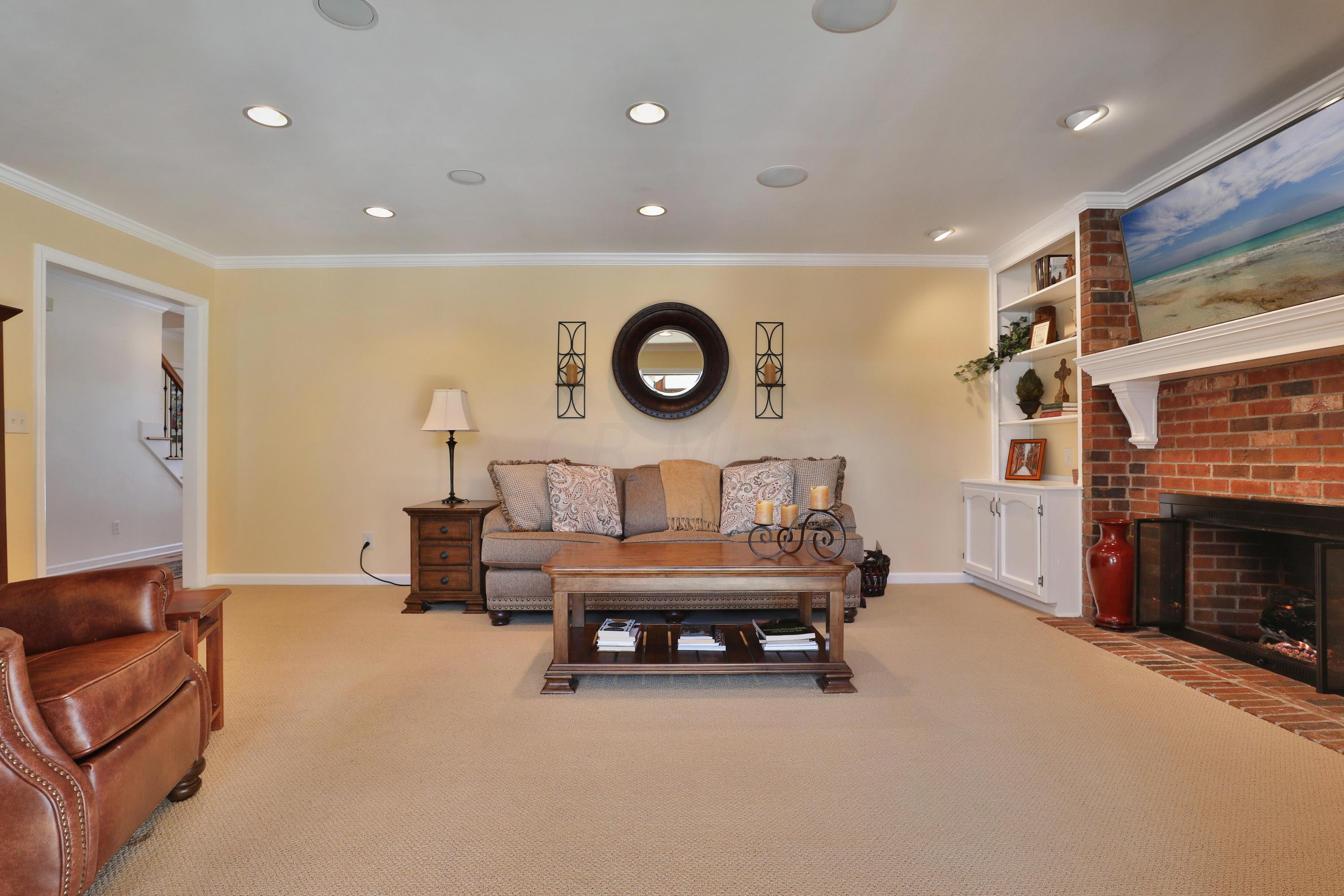 4051 Longhill Road Columbus, OH 43220 - Photo 21 of 66