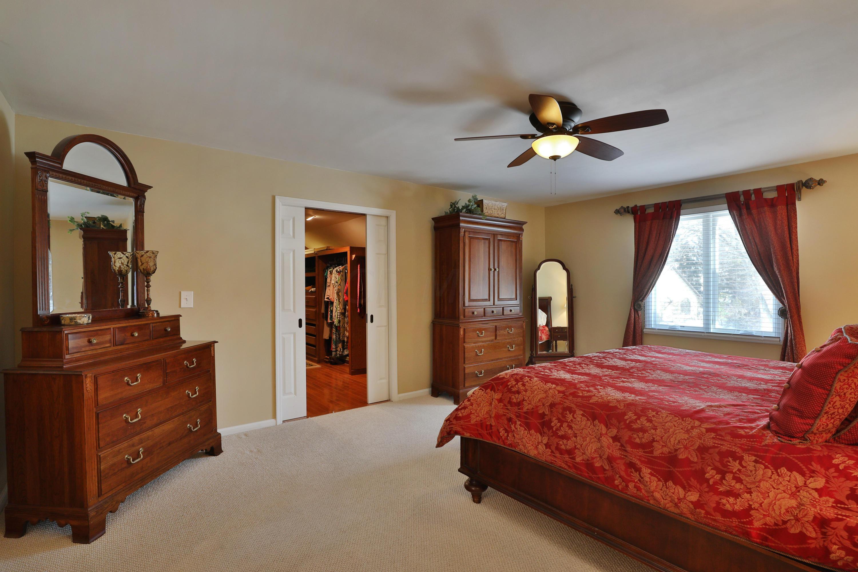 4051 Longhill Road Columbus, OH 43220 - Photo 32 of 66