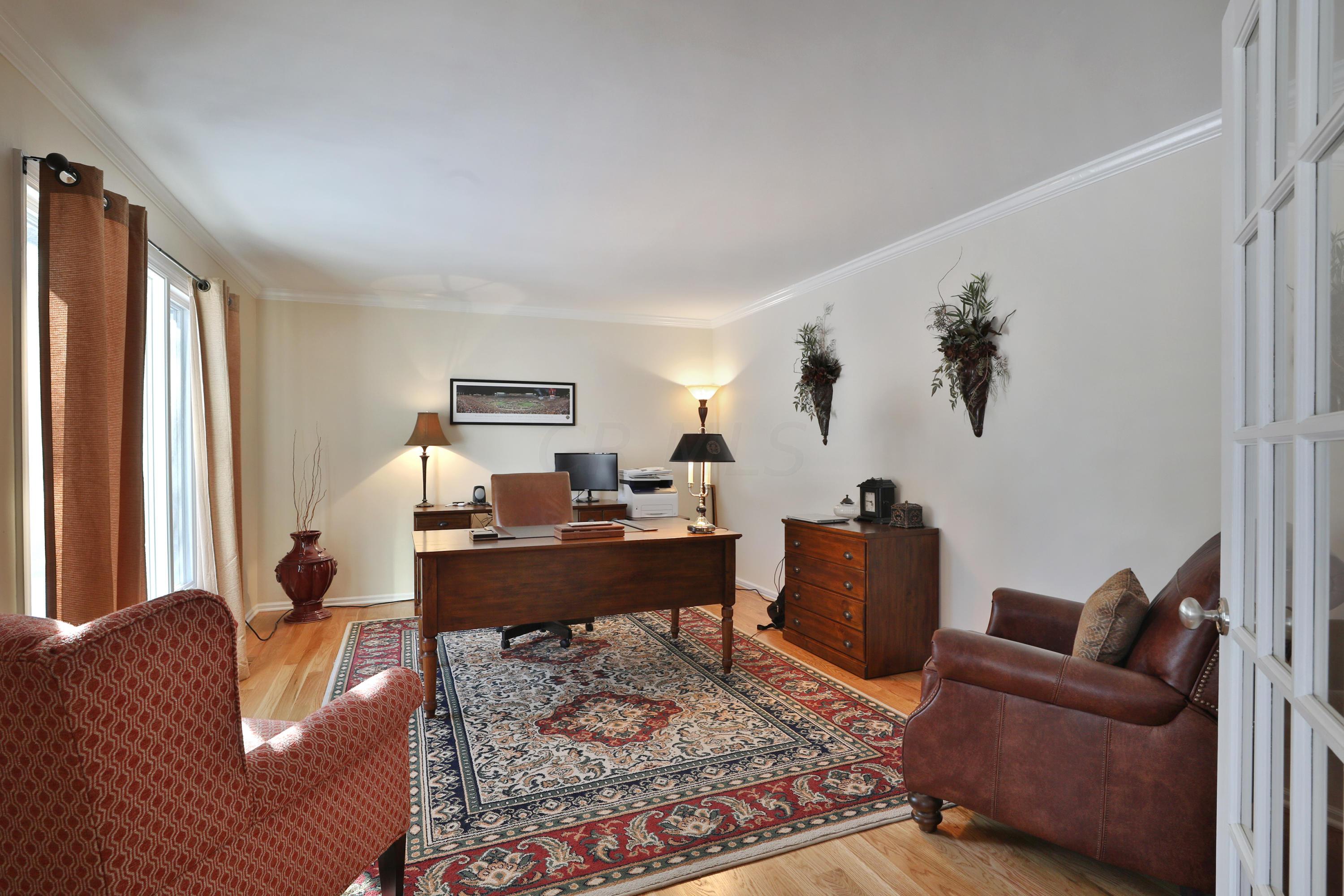 4051 Longhill Road Columbus, OH 43220 - Photo 5 of 66