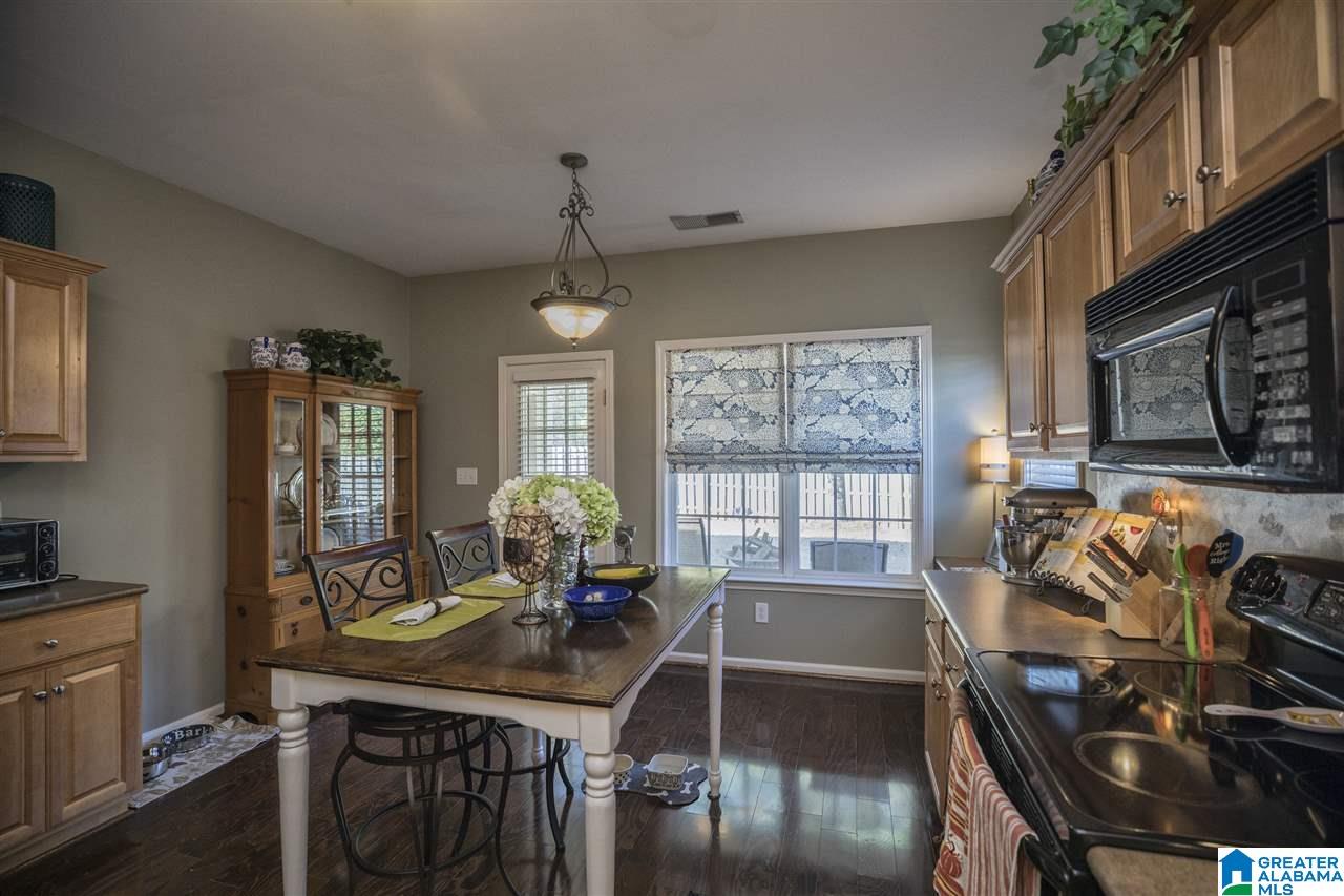 204 Nottingham Drive Calera, AL 35040 - Photo 13 of 31