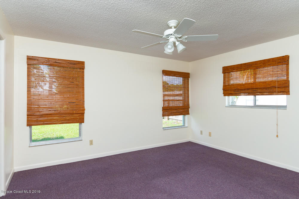 464 Crystal Mist Road Northwest Palm Bay, FL 32907 - Photo 17 of 29 medium-15