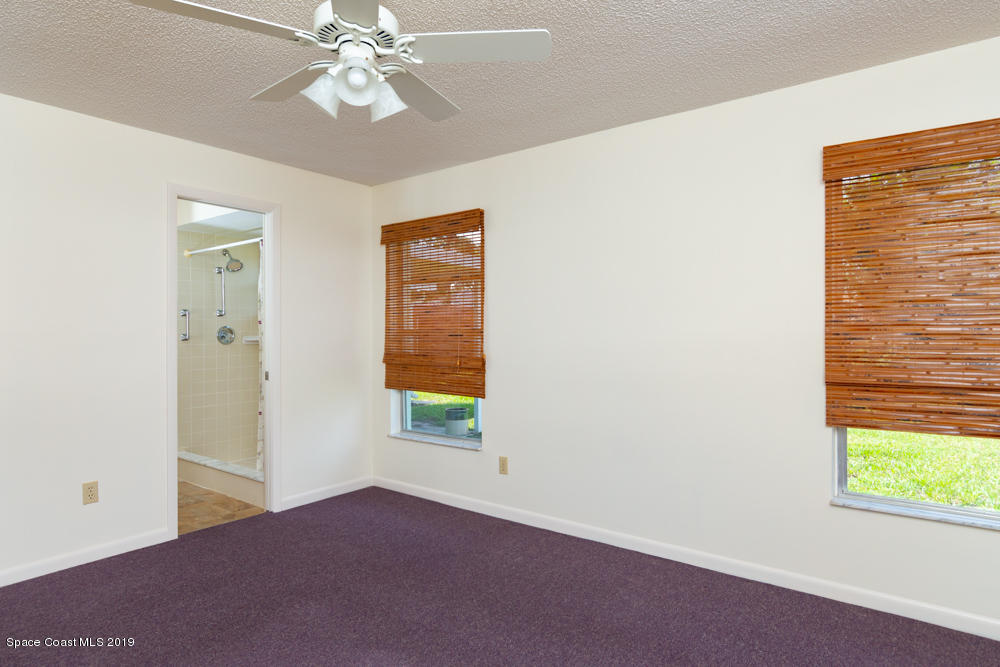 464 Crystal Mist Road Northwest Palm Bay, FL 32907 - Photo 18 of 29 medium-16