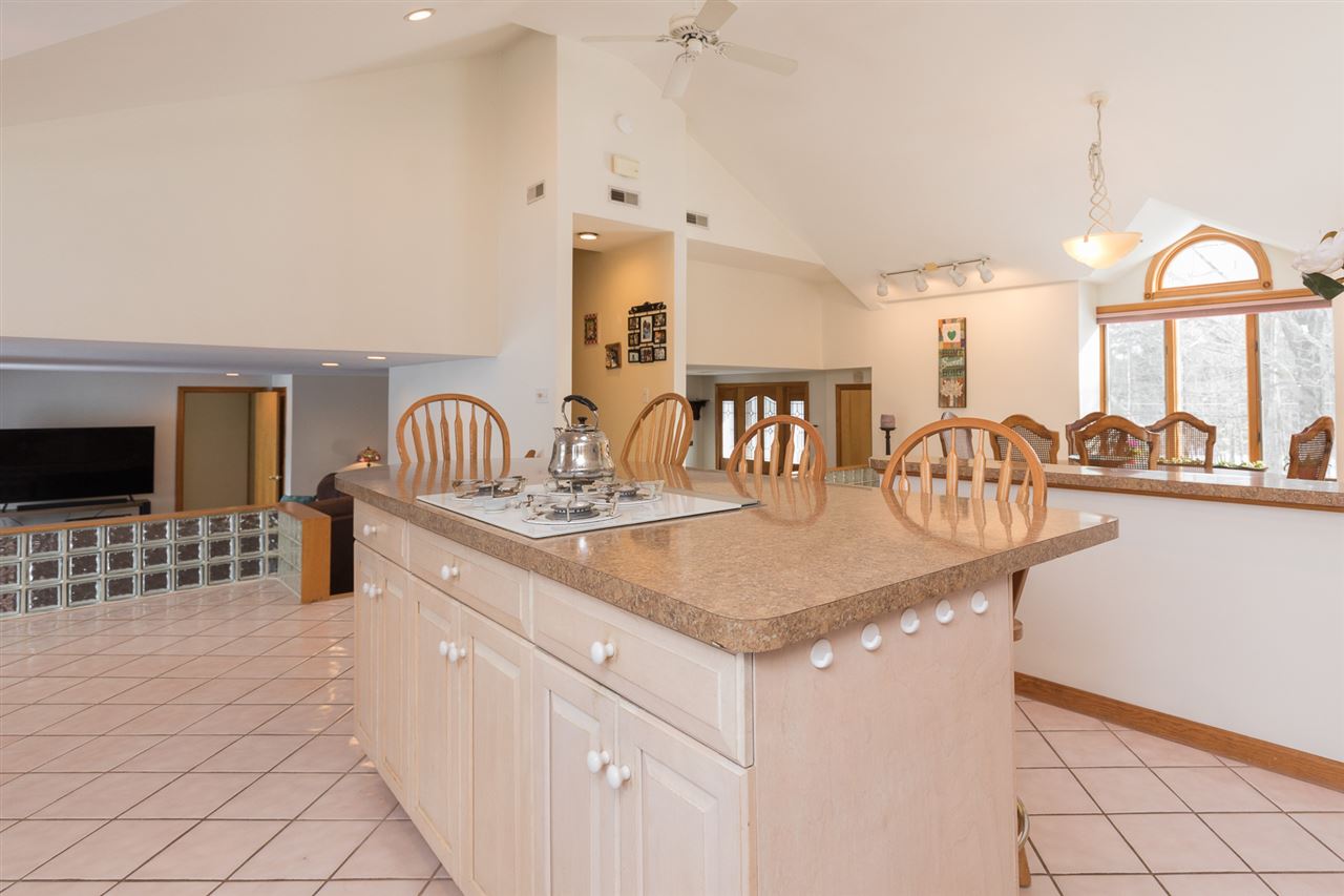 75 Canaan Road Strafford, NH 03884 - Photo 8 of 40