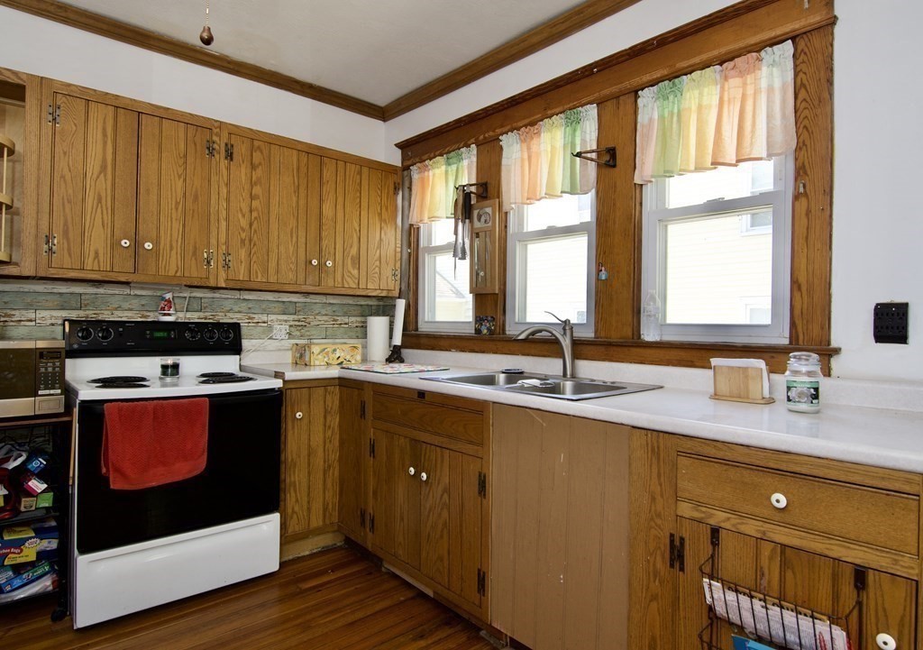72-74 Silver Street Springfield, MA 01107 - Photo 17 of 42 Gallery Image 17