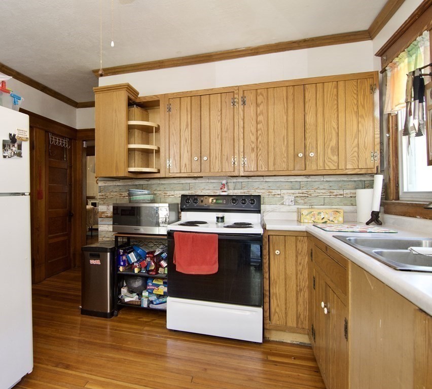 72-74 Silver Street Springfield, MA 01107 - Photo 18 of 42 Gallery Image 18