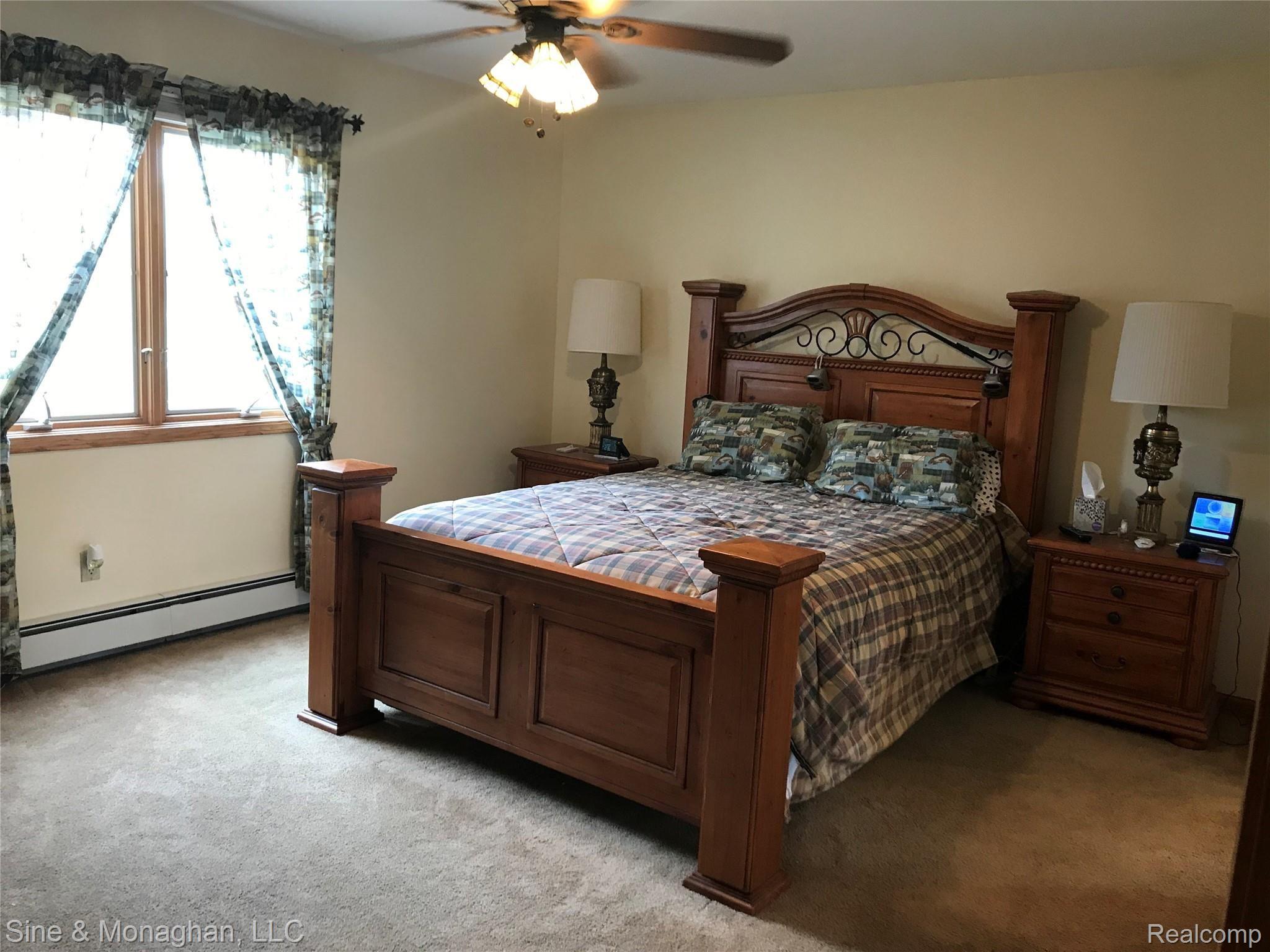 1447 River Road St. Clair, MI 48079 - Photo 9 of 64 9 MASTER BEDROOM 1447 RIVER RD.JPG