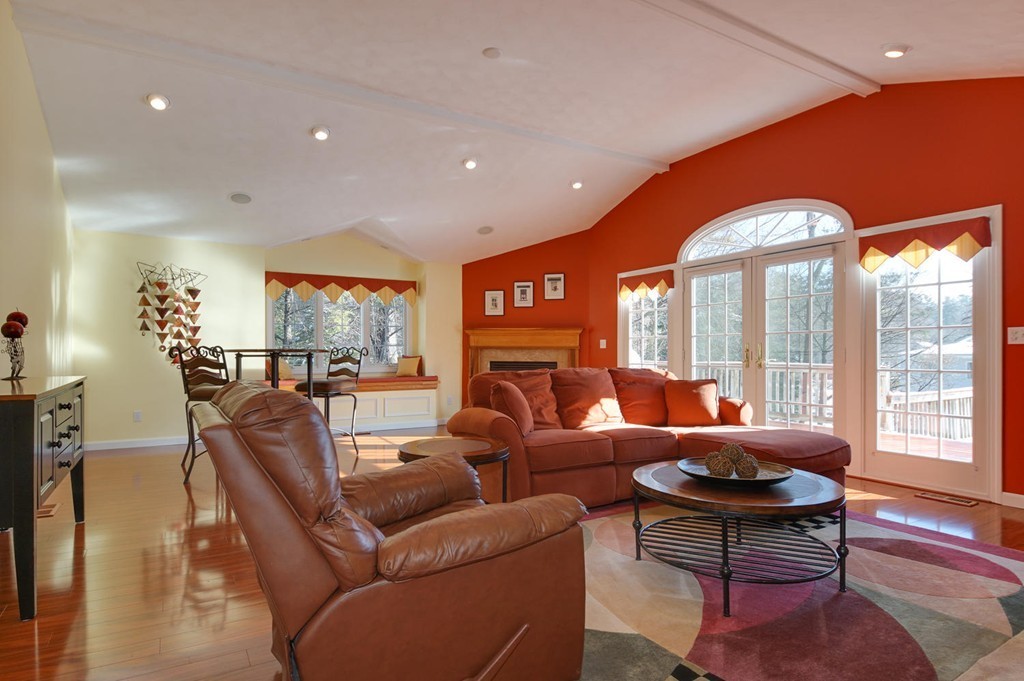 237 Mill Road Chelmsford, MA 01824 - Photo 3 of 27