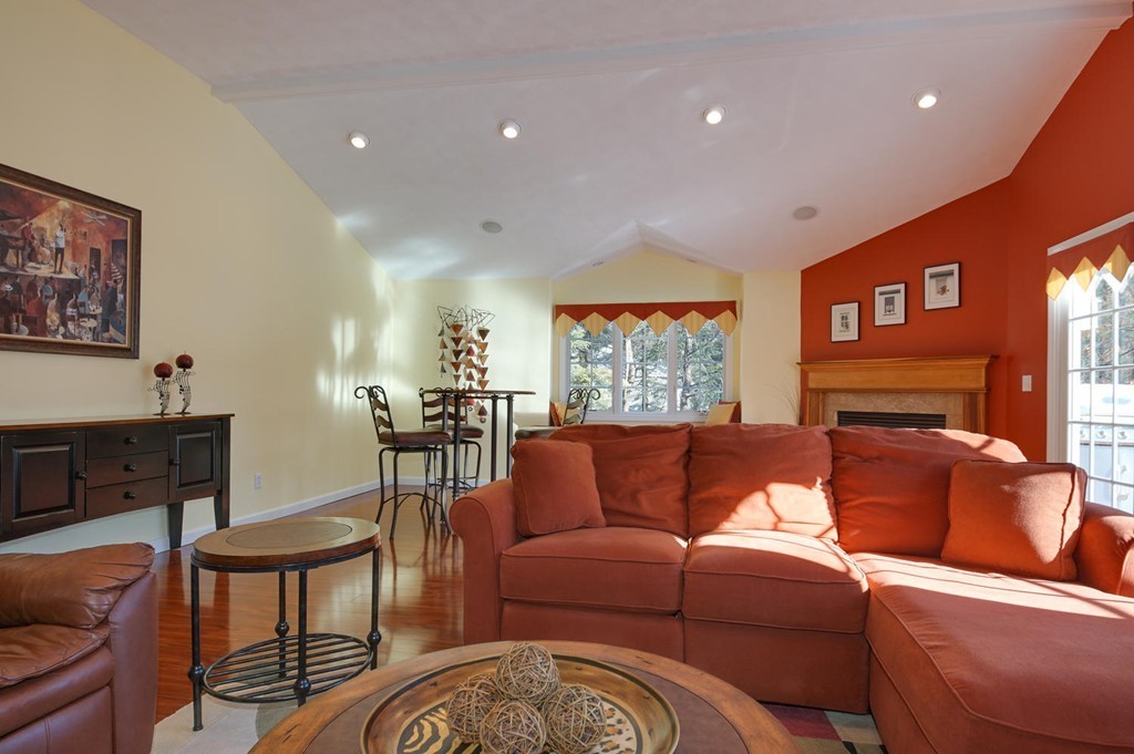 237 Mill Road Chelmsford, MA 01824 - Photo 6 of 27