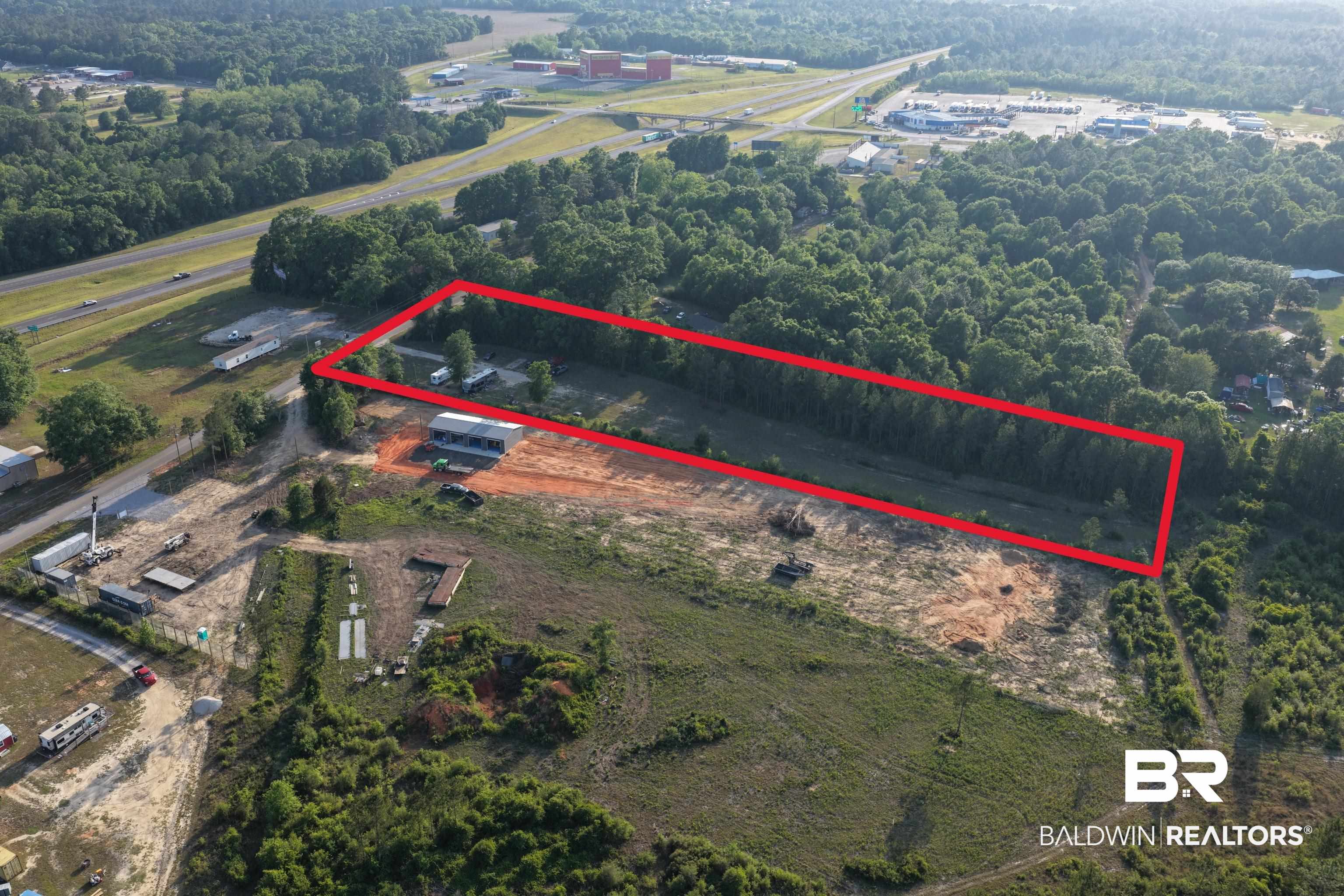 24277 Waterworld Road Robertsdale, AL 36567 - Photo 9 of 21 Gallery Image 9
