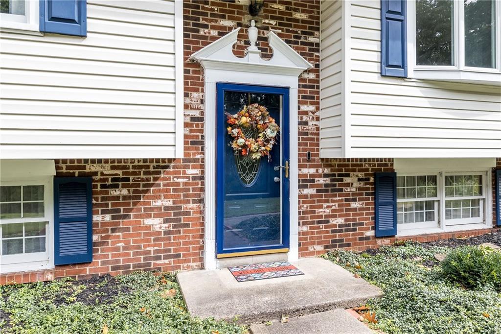 292 Blaker Ridge Road Waynesburg, PA 15370 - Photo 2 of 25 a front view of a house with garden