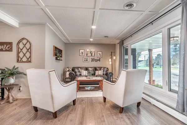 $1,499,999 | 736 Shorewood Drive, Detroit Lakes, MN 56501