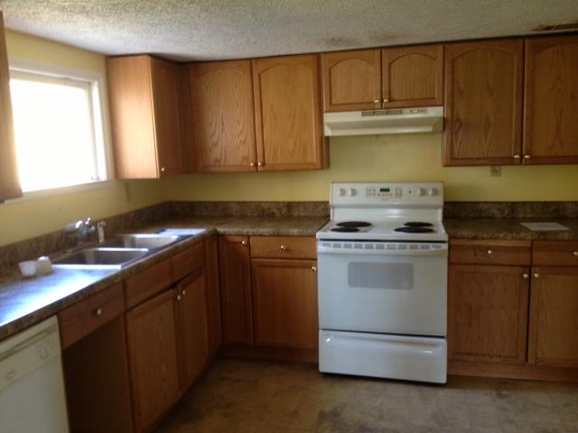 1411 Iron Bridge Road Columbia, TN 38401 - Photo 6 of 8