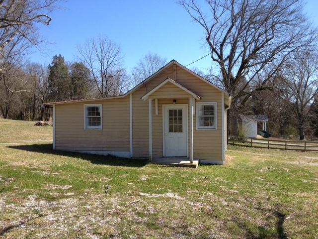 1411 Iron Bridge Road Columbia, TN 38401 - Photo 8 of 8