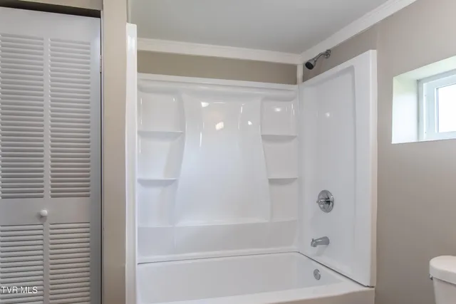 $499,000 | 2412 Bradley Street, Bristol, VA 24201