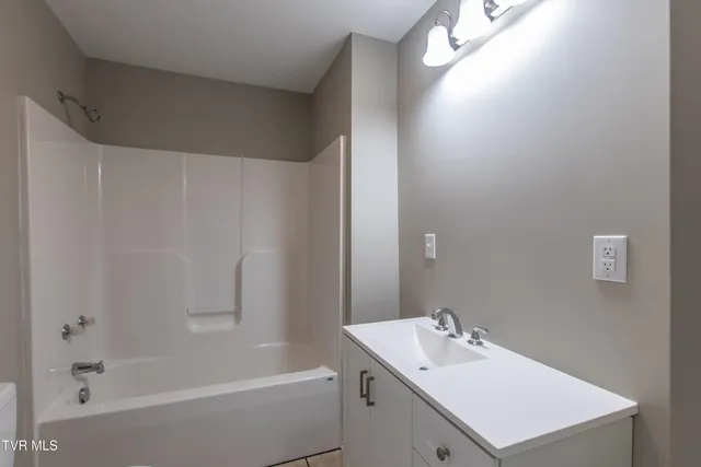 $499,000 | 2412 Bradley Street, Bristol, VA 24201