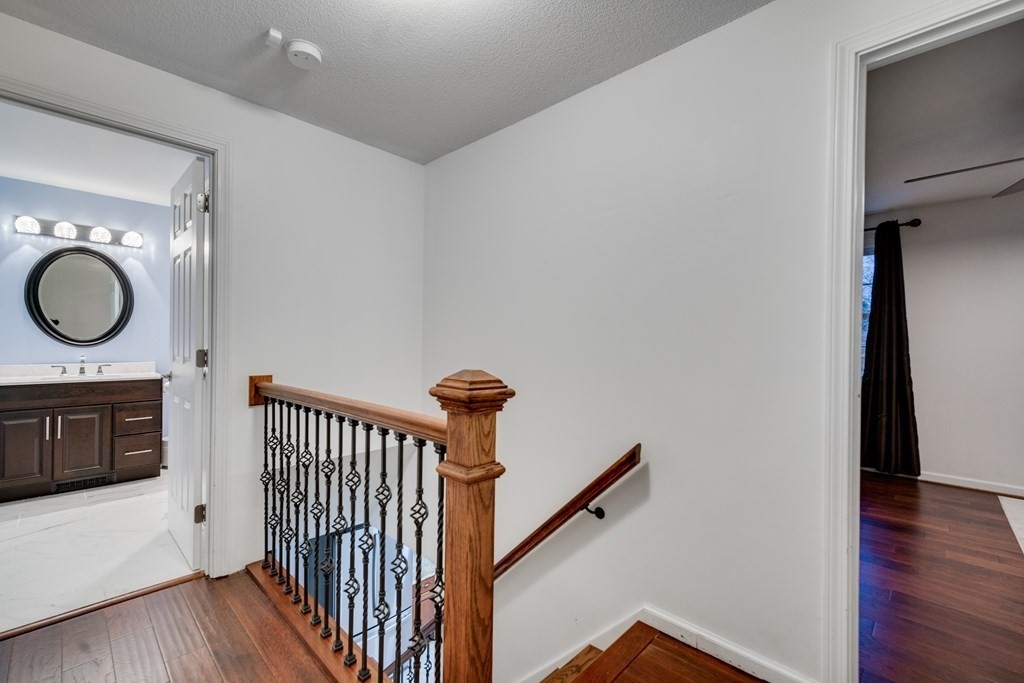 75 Wolf Swamp Road Longmeadow, MA 01106 - Photo 23 of 42