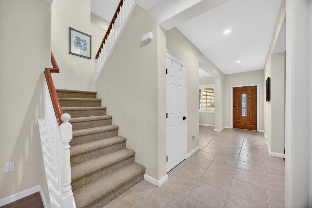 3670 Topaz Road West Sacramento, CA 95691 - Photo 14 of 97