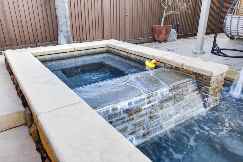 3670 Topaz Road West Sacramento, CA 95691 - Photo 45 of 97 a bathroom with a bathtub