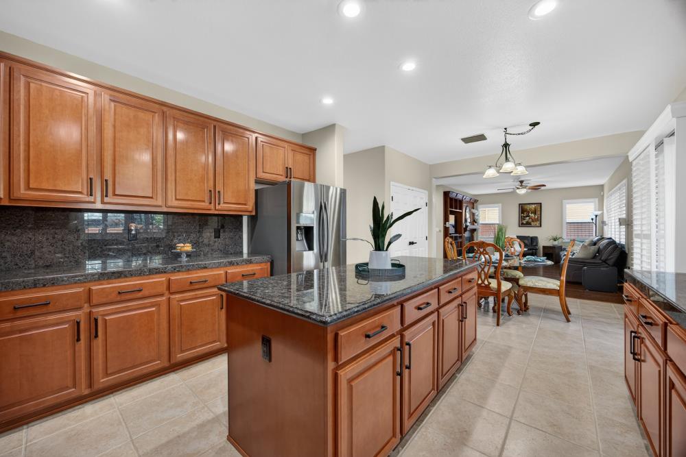 3670 Topaz Road West Sacramento, CA 95691 - Photo 77 of 97