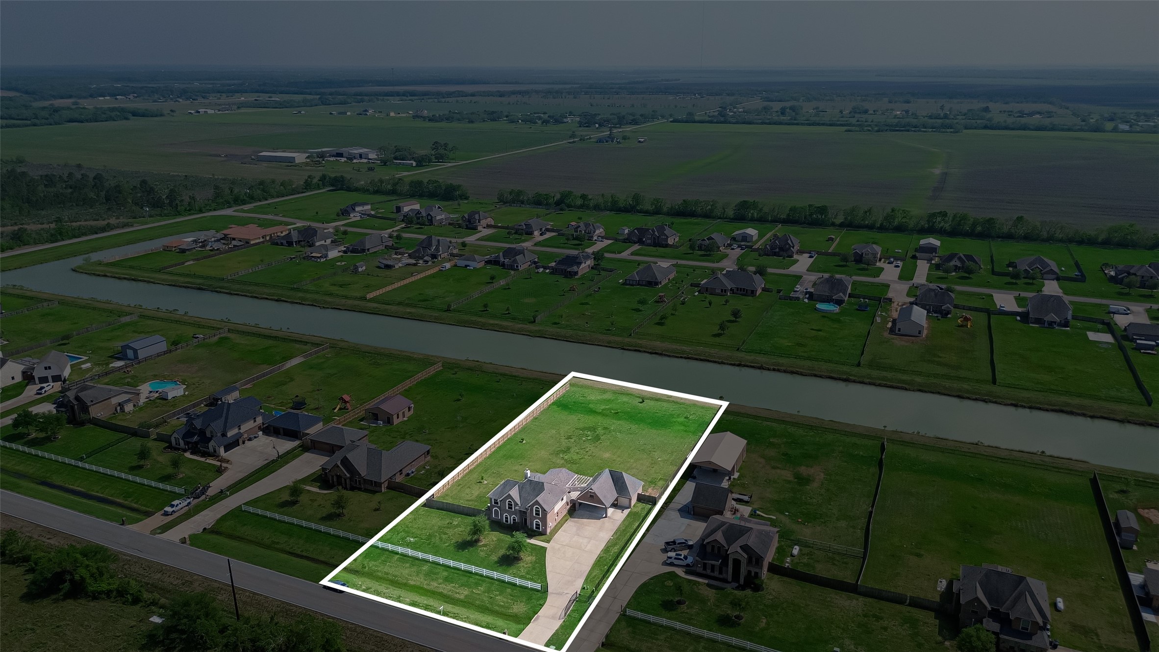 4810 Dubuque Parkway Rosharon, TX 77583 - Photo 42 of 45 an aerial view of a house