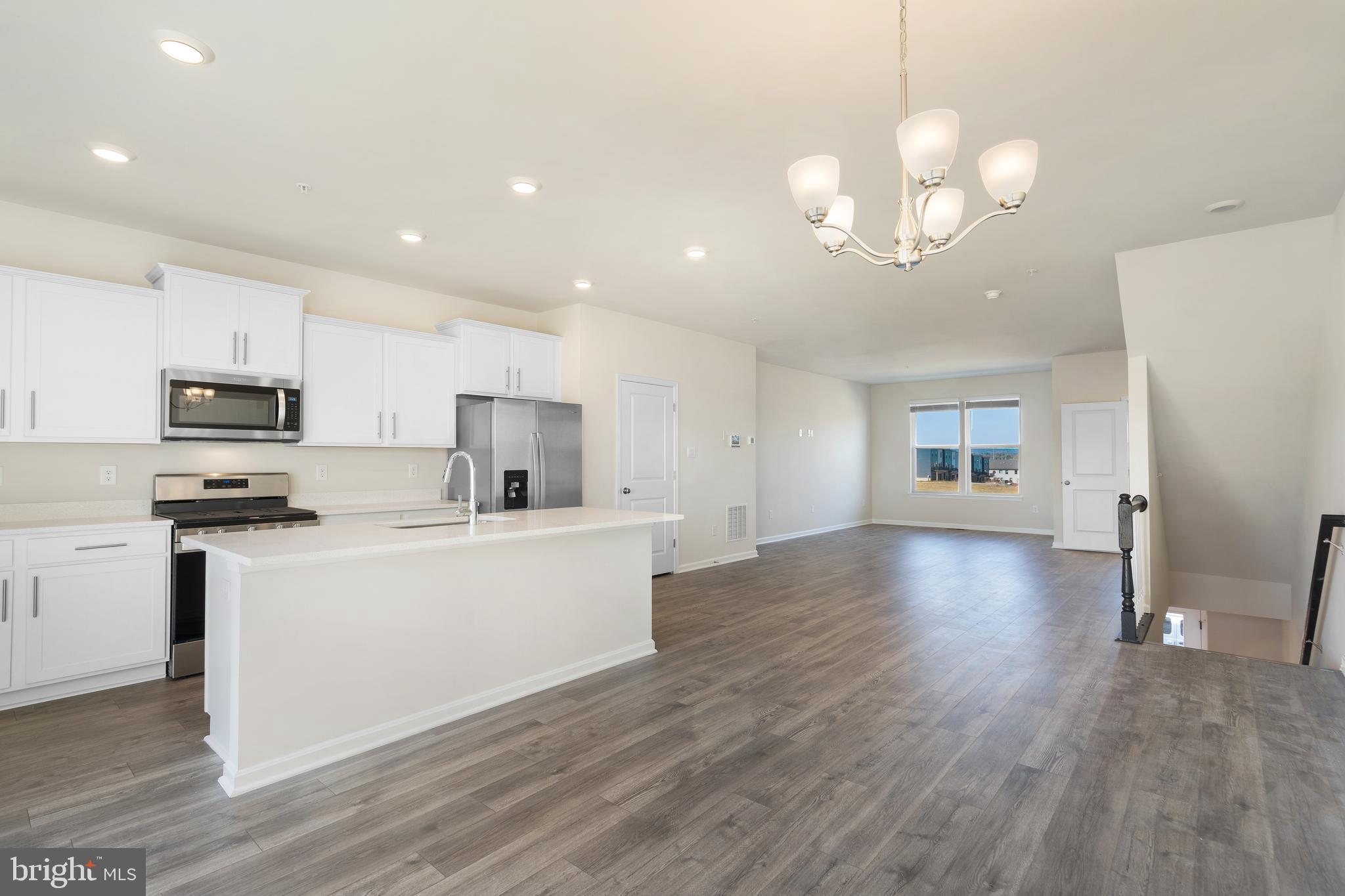 760 Union Street Frederick, MD 21701 - Photo 12 of 33 Dining Room