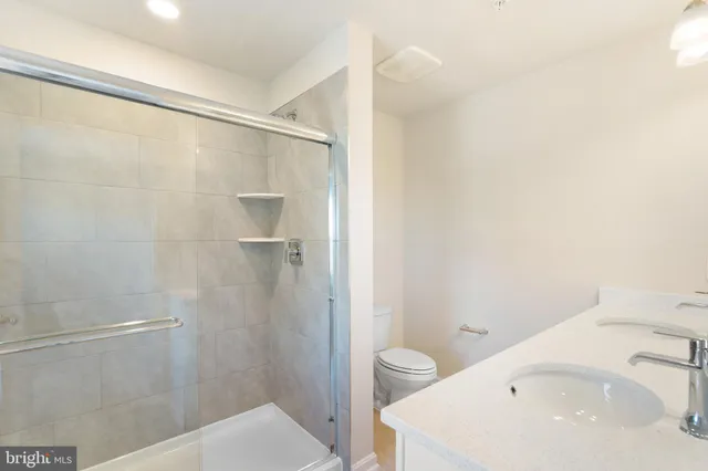 $2,795 | 760 Union Street, Frederick, MD 21701