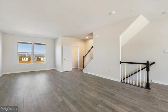 $2,795 | 760 Union Street, Frederick, MD 21701