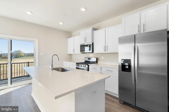 $2,795 | 760 Union Street, Frederick, MD 21701