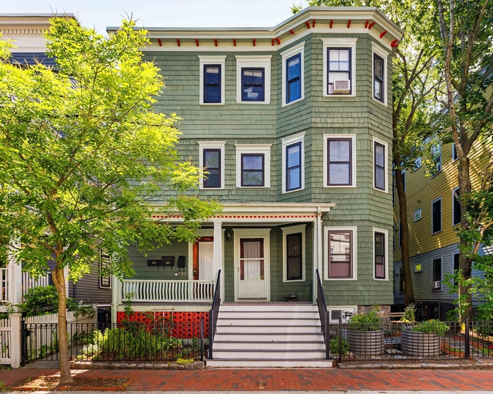 59 Pemberton Street, Unit 1 Cambridge, MA 02140 - Photo 1 of 30 a front view of a house