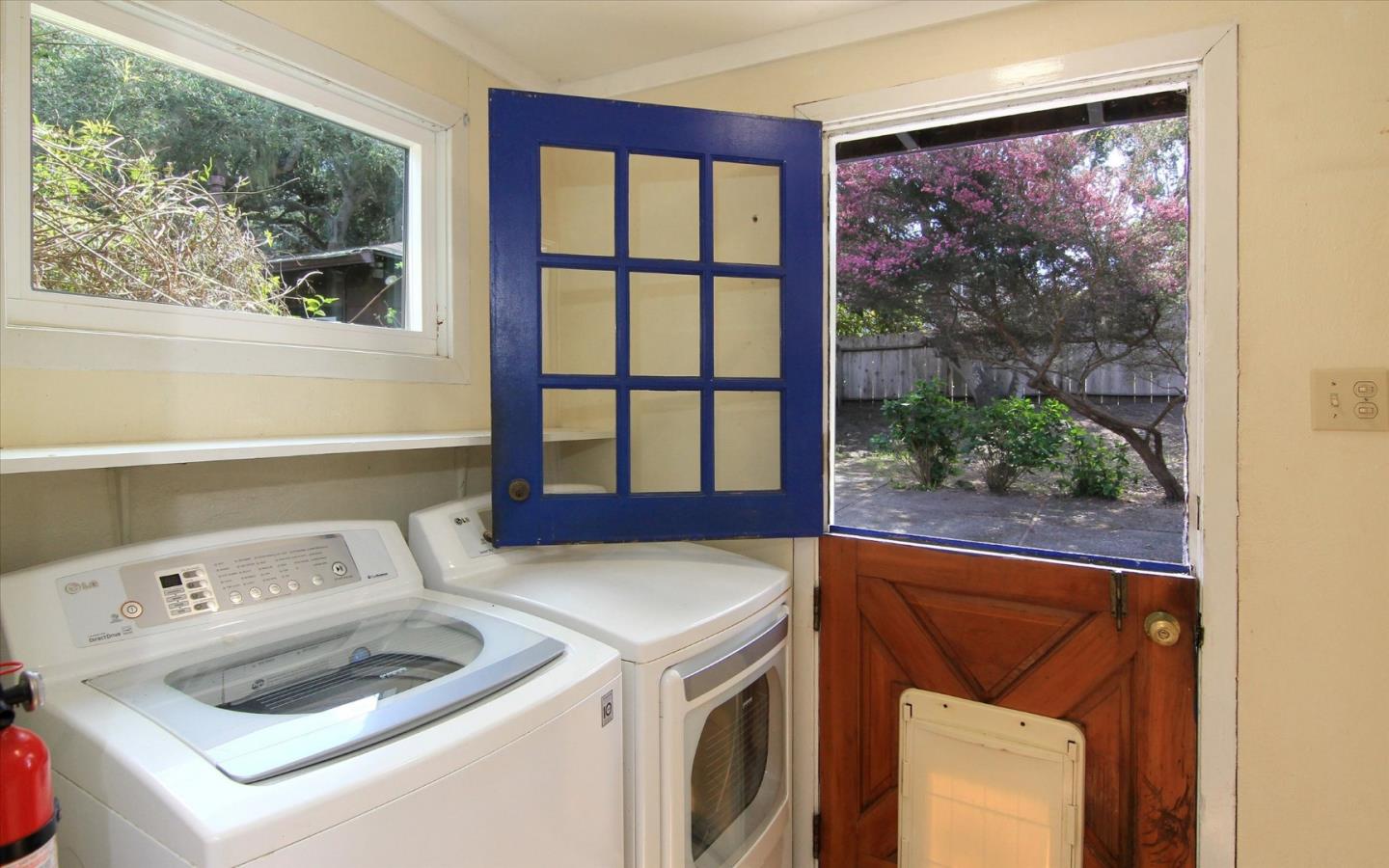 1251 Pacific Street Monterey, CA 93940 - Photo 15 of 25 a utility room with dryer and washer