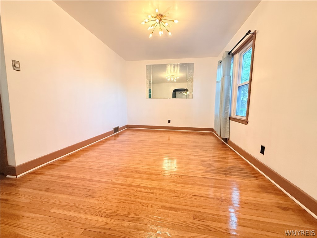 2410 Harlem Road Cheektowaga, NY 14225 - Photo 22 of 50