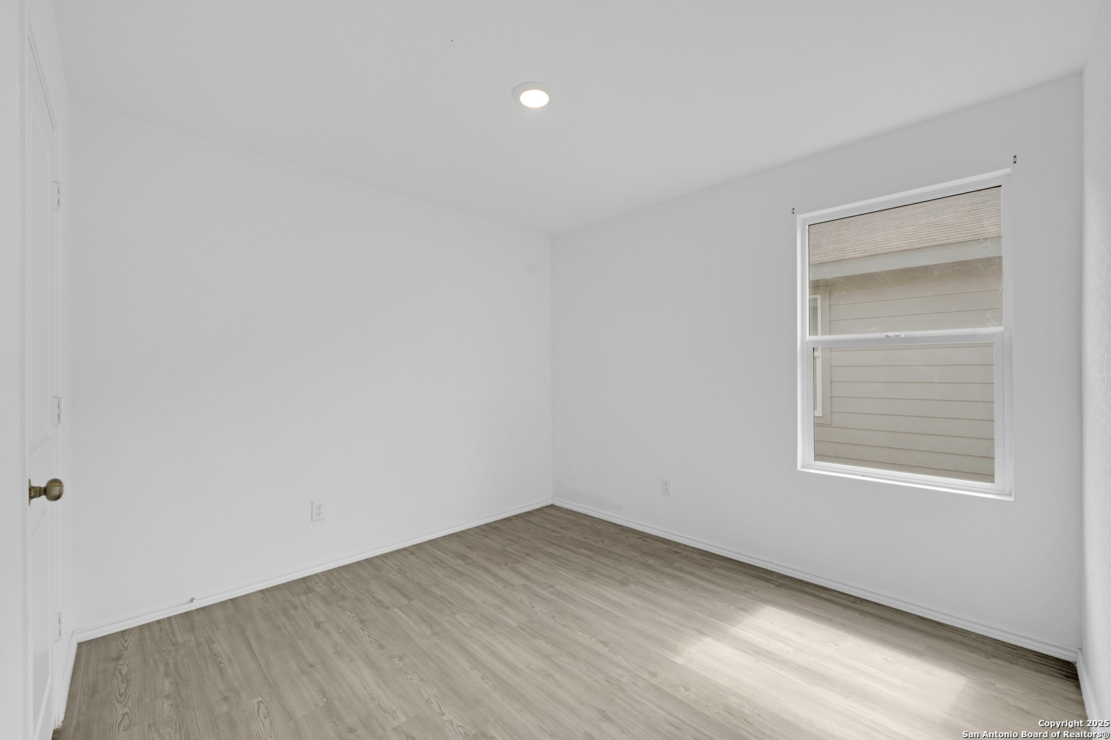 242 Ambush Ridge San Antonio, TX 78220 - Photo 13 of 15