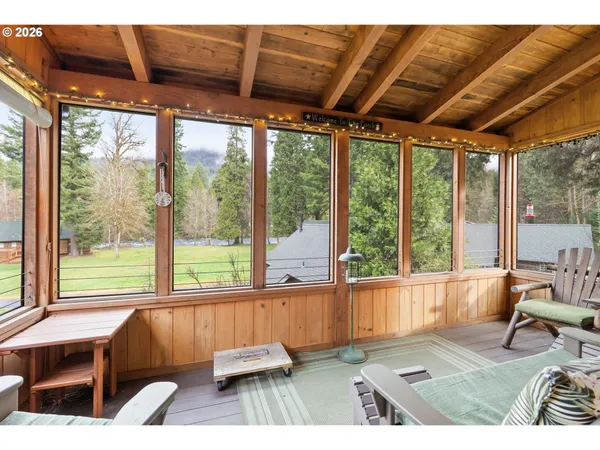 $539,000 | 56483 McKenzie Highway, Unit 15, Blue River, OR 97413