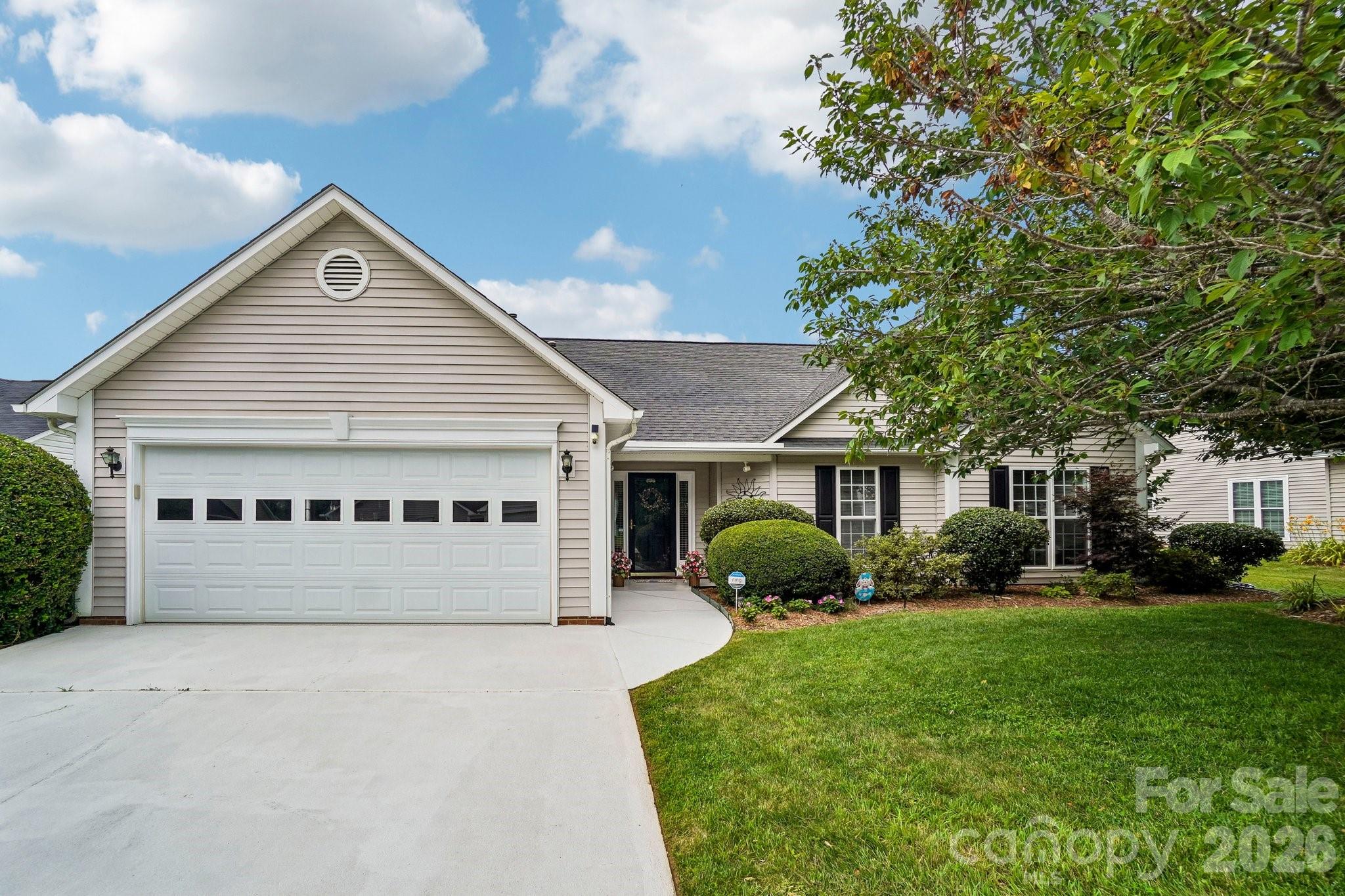37 Stonehollow Road Fletcher, NC 28732 - Photo 1 of 33