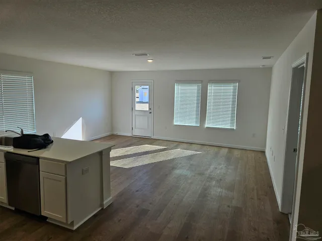 $1,990 | 7757 Moonrise Way, Milton, FL 32583