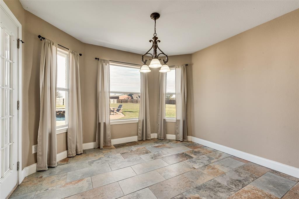 103 Springfield Lane Red Oak, TX 75165 - Photo 13 of 38