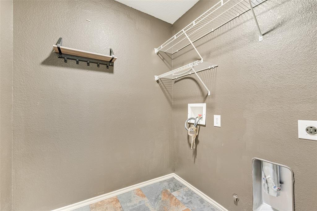 103 Springfield Lane Red Oak, TX 75165 - Photo 19 of 38