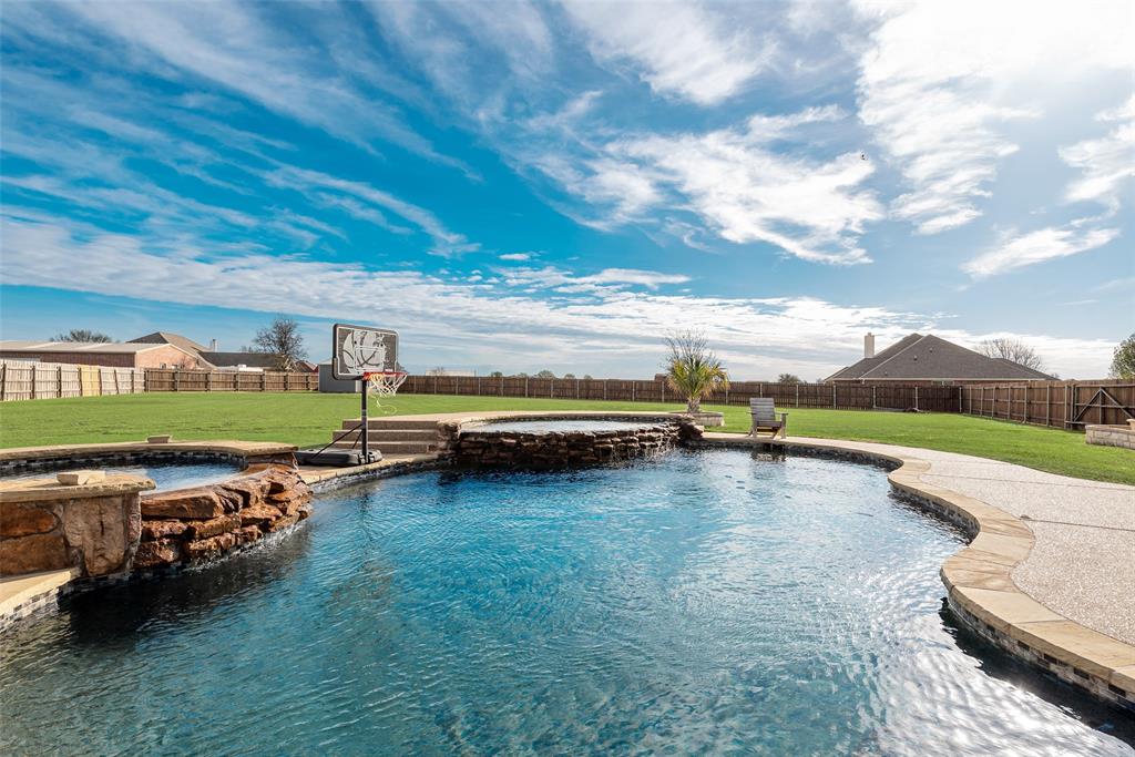 103 Springfield Lane Red Oak, TX 75165 - Photo 32 of 38