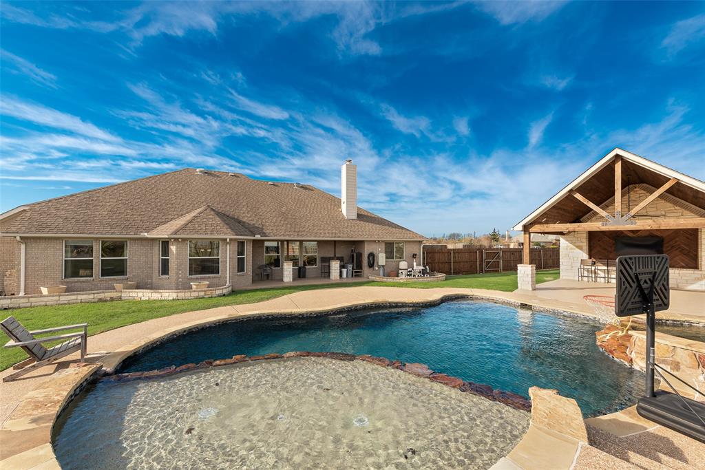 103 Springfield Lane Red Oak, TX 75165 - Photo 34 of 38