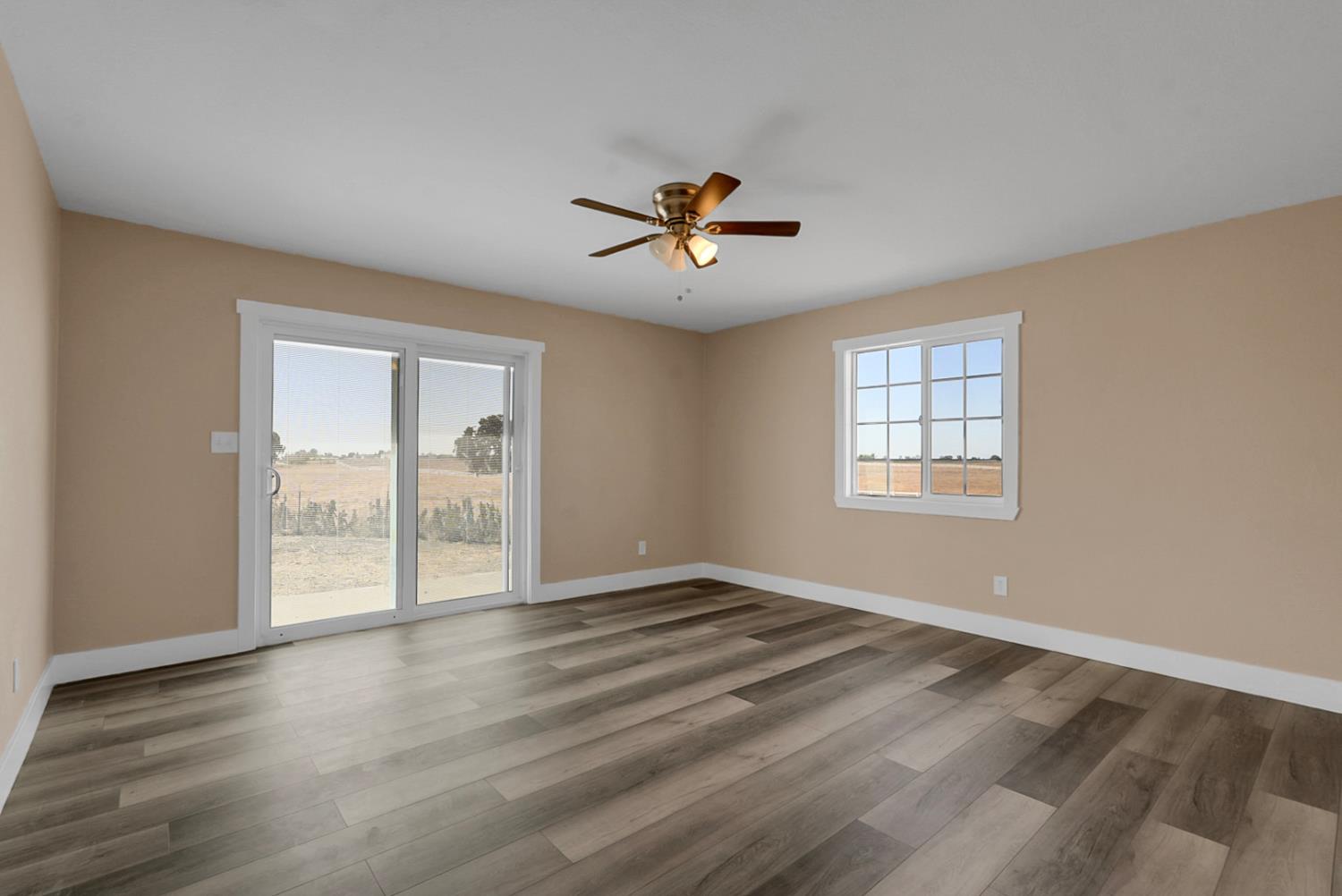 14694 Liberty Road Acampo, CA 95220 - Photo 6 of 22 Gallery Image 6