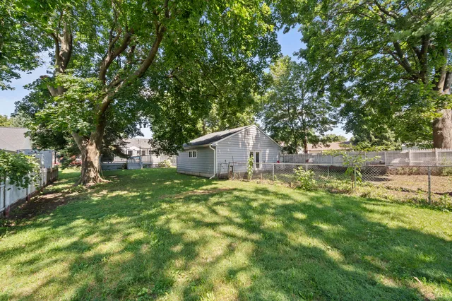 $329,900 | 1208 Barnes Street, Delavan, WI 53115