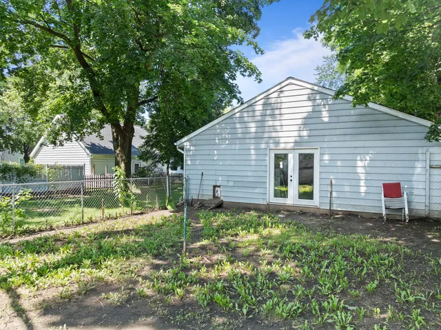 $329,900 | 1208 Barnes Street, Delavan, WI 53115