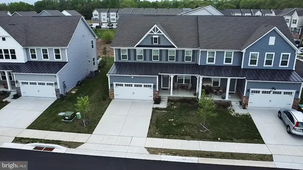 $570,000 | 604 Longleaf Drive, Newark, DE 19702