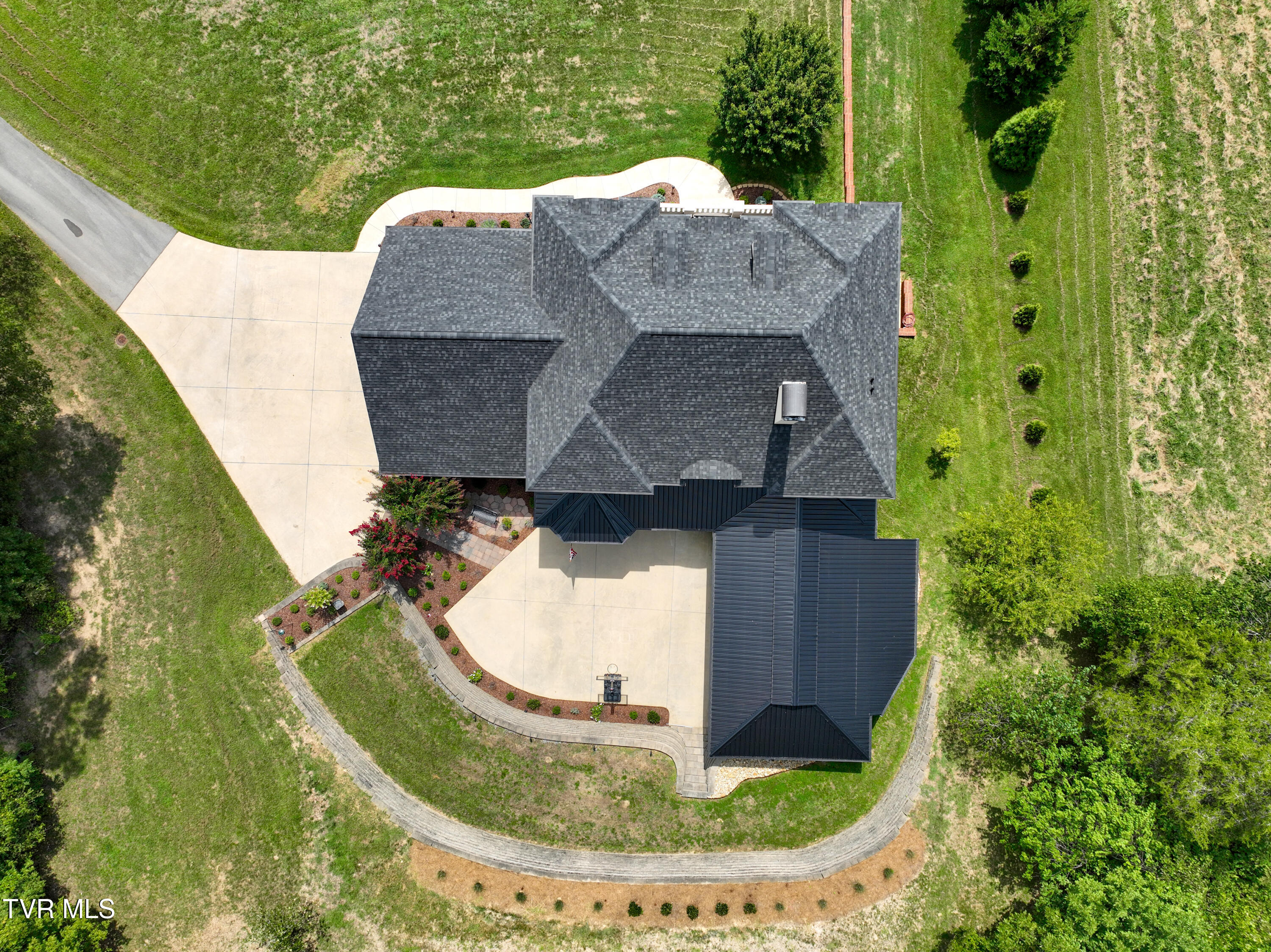 287 Pactolus Road Kingsport, TN 37664 - Photo 6 of 79 287 Pactolus Drone BB-26