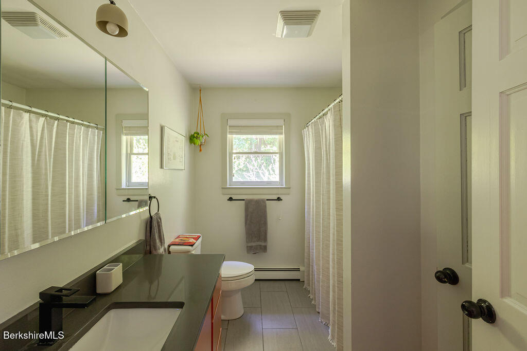 145 Snyder Pond Road Copake, NY 12516 - Photo 18 of 36 Guest Bathroom