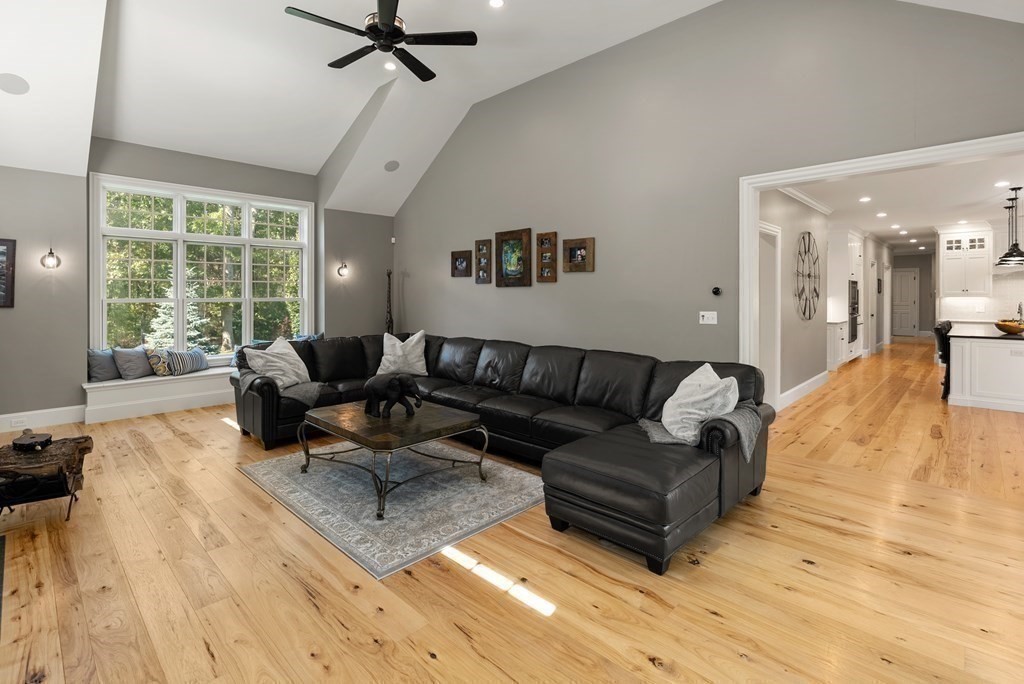 40 Miller Hill Road Dover, MA 02030 - Photo 12 of 40