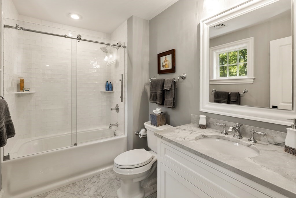 40 Miller Hill Road Dover, MA 02030 - Photo 18 of 40