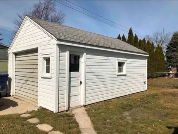 $120,000 | 520 South Birney Street, Bay City, MI 48708