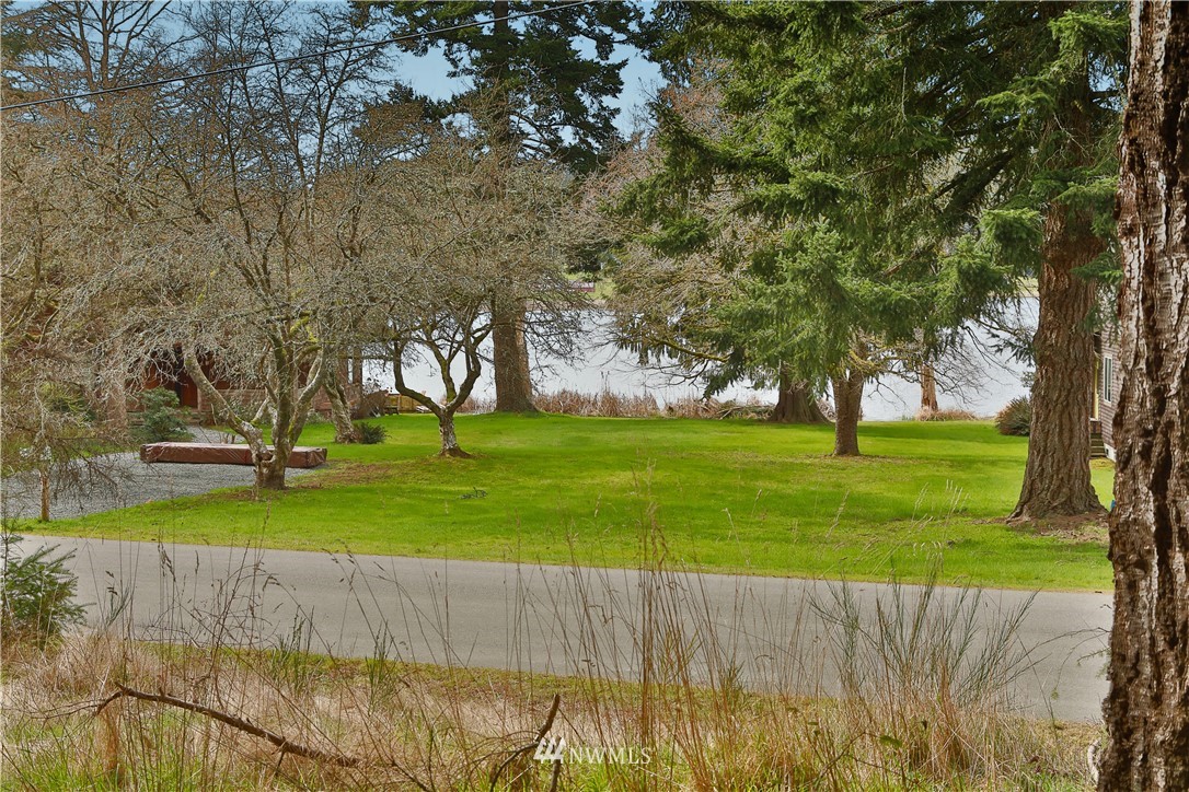 6 South Apollo Road Langley, WA 98260 - Photo 2 of 16 Gallery Image 2
